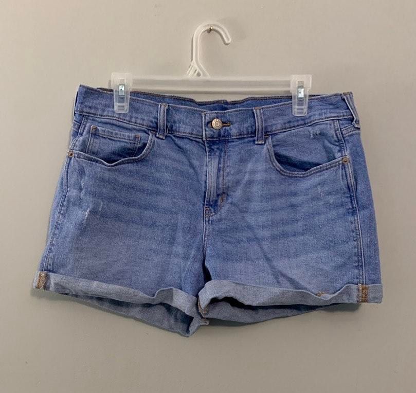 mid rise denim shorts