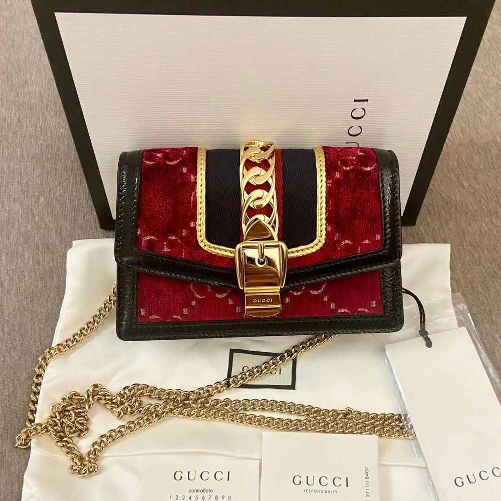 gucci sylvie mini velvet
