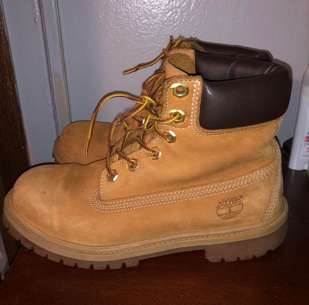 youth timberland boots size 5
