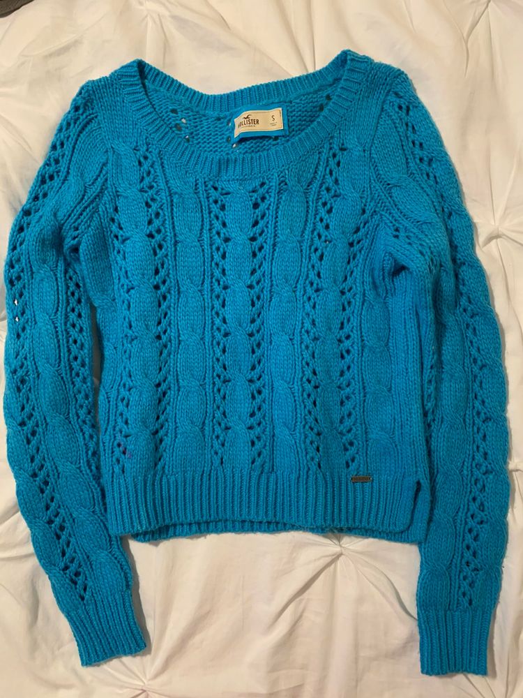 blue cable knit sweater