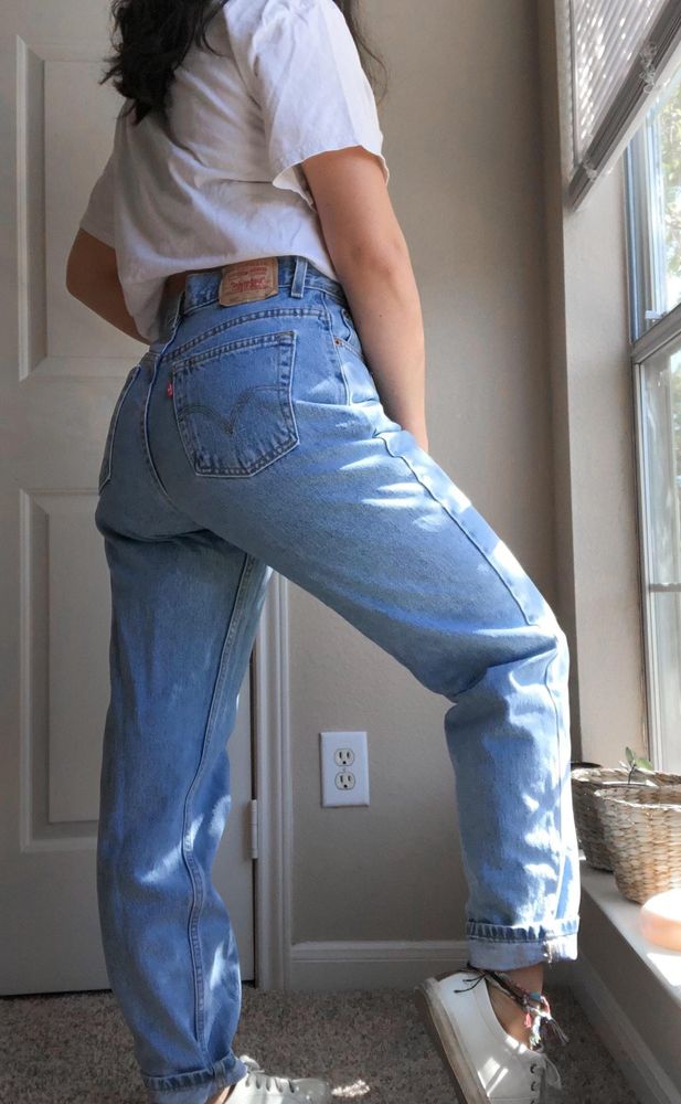 mom jeans levis 550