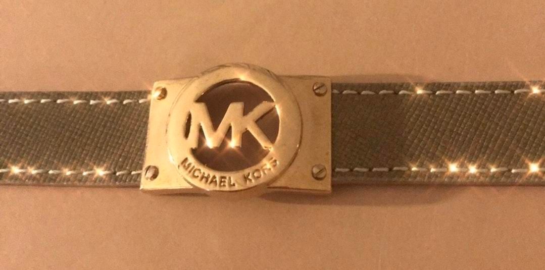 mk gold logo