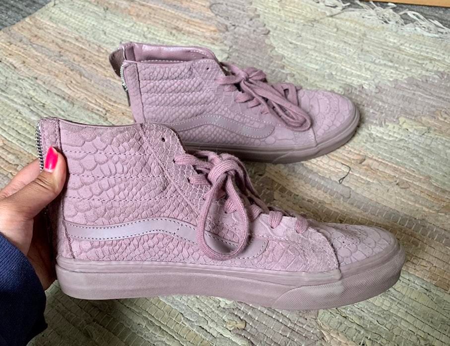 vans crocodile print