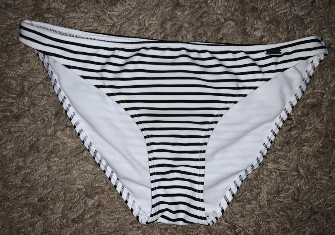 hollister bathing suit