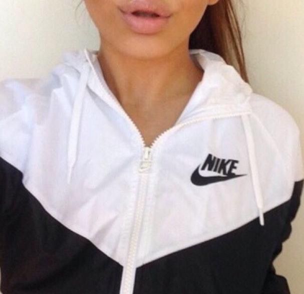 nike windbreaker jacket black and white