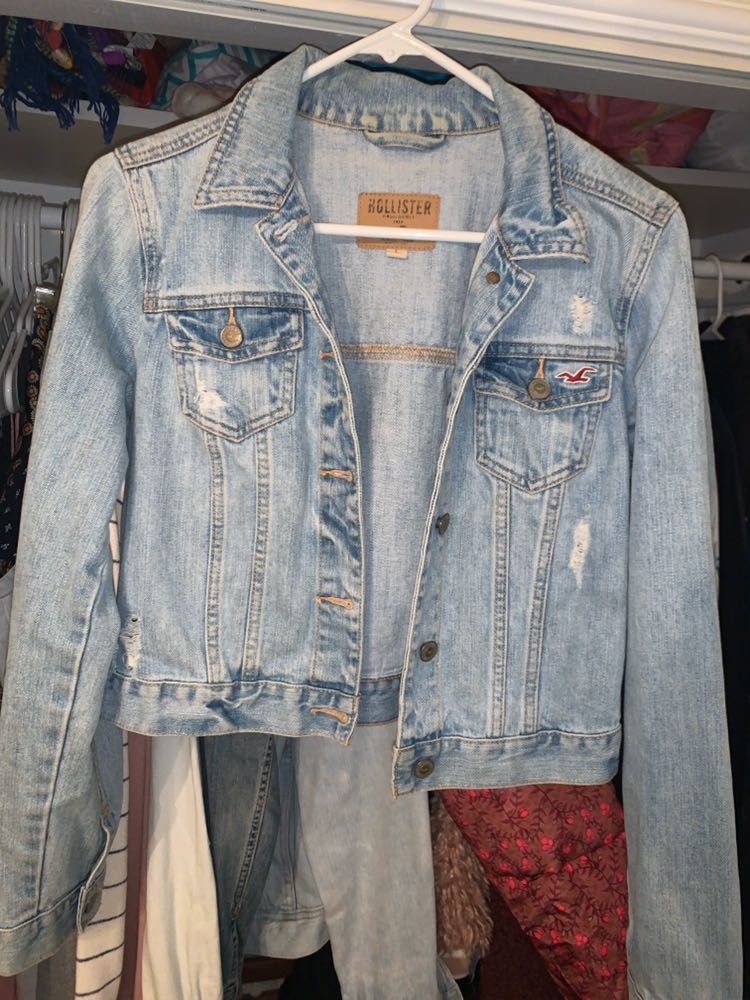 cropped denim jacket hollister