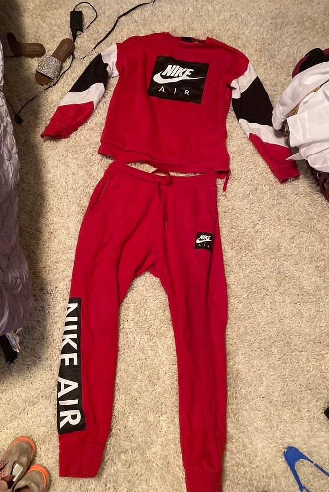 red nike sweatsuit womens