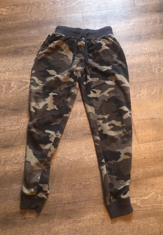 aeropostale camo joggers