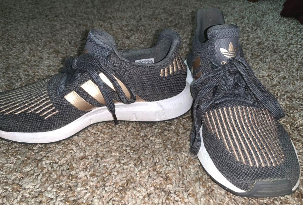 gold adidas tennis shoes