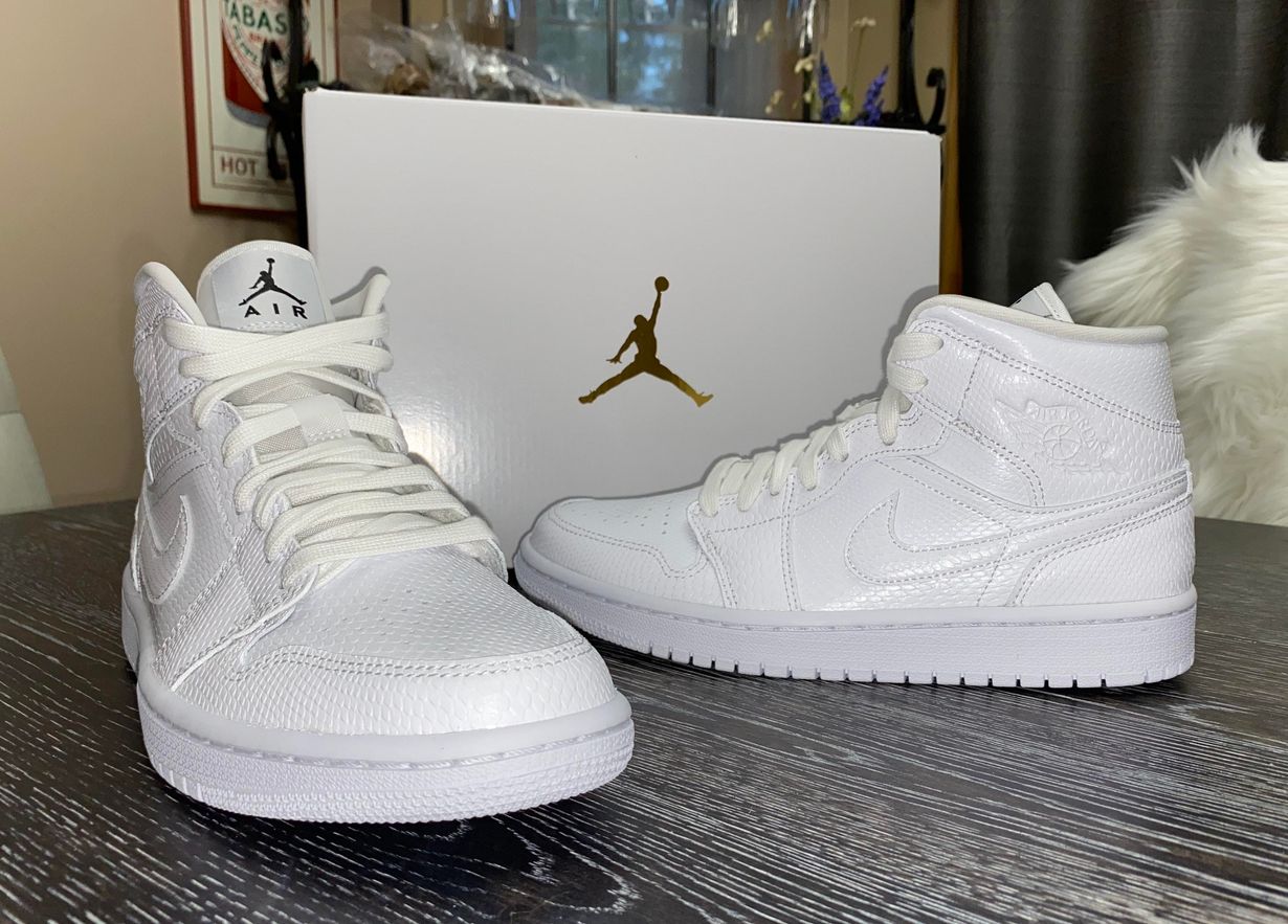 jordan 1 mid triple white women's