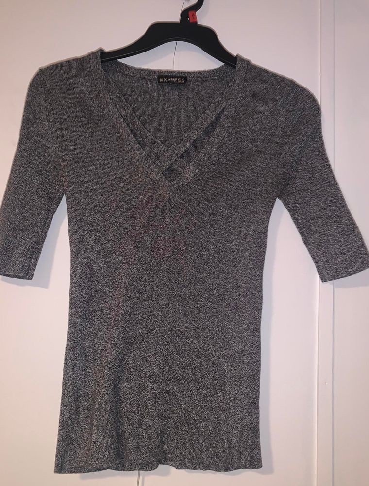 Express Knit Shirt Curtsy