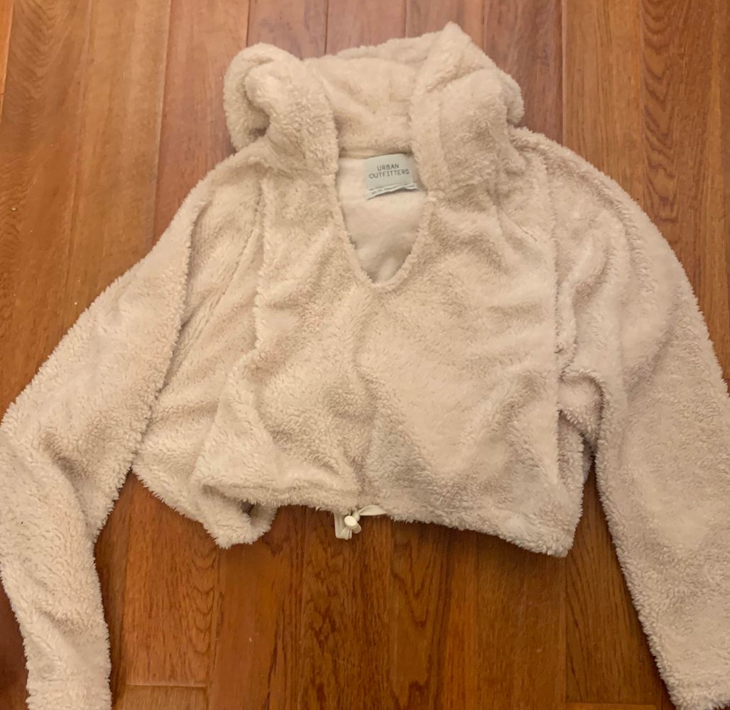 fuzzy hoodie urban outfitters
