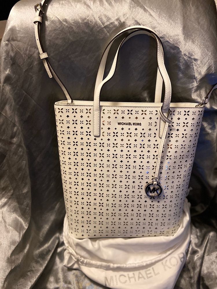 michael kors hayley purse