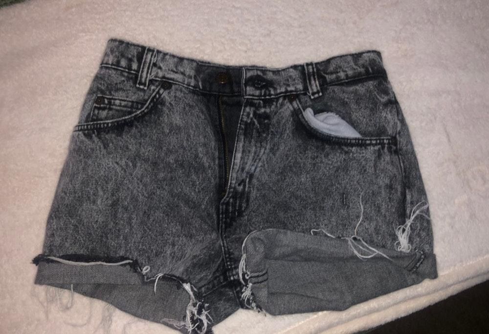 vintage levi shorts