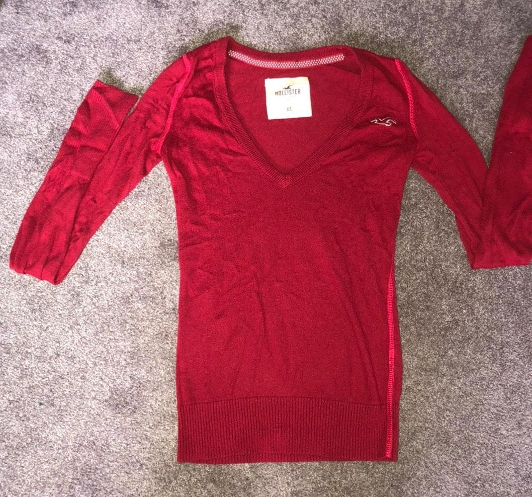 hollister red sweater