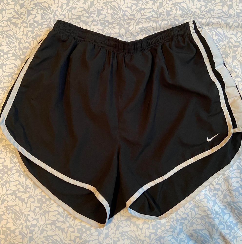 Nike Women's Dri Fit Black Shorts | Curtsy