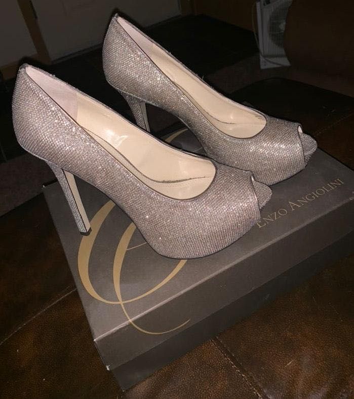 enzo angiolini heels