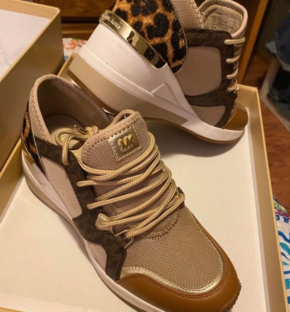 michael kors tennis shoe