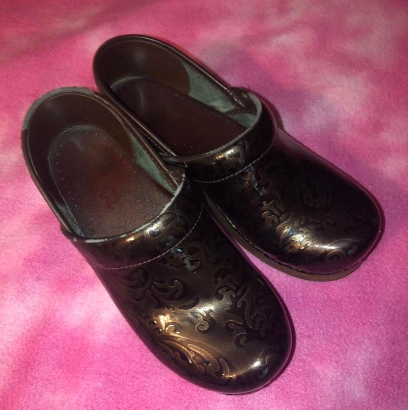 dansko size 7