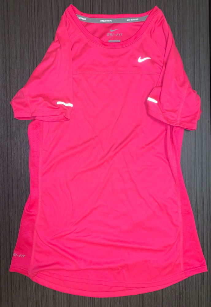 hot pink running shirt