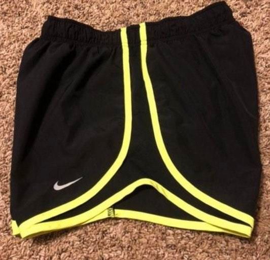 black nike athletic shorts