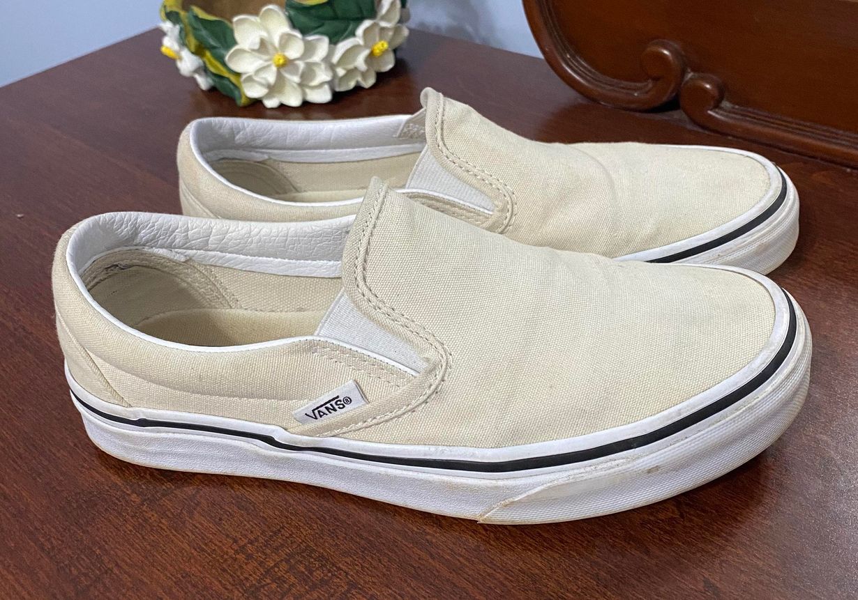 vans birch true white slip on