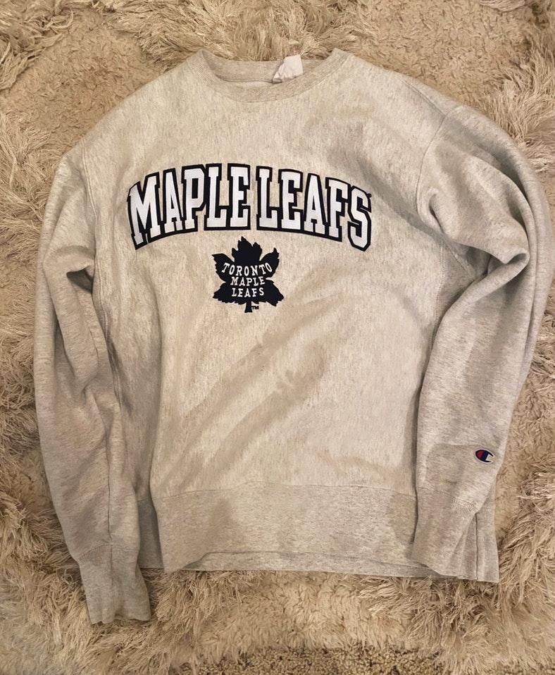 toronto maple leafs sweatshirts