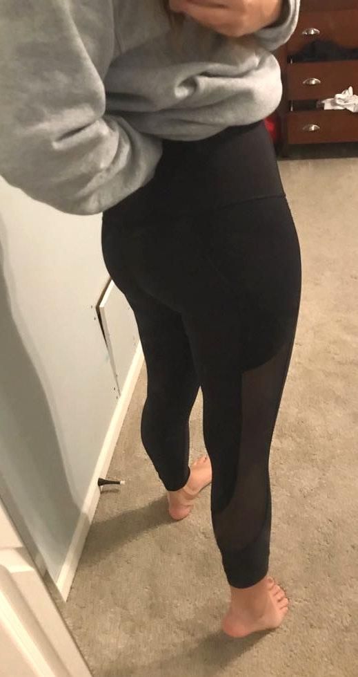 black mesh lululemon leggings