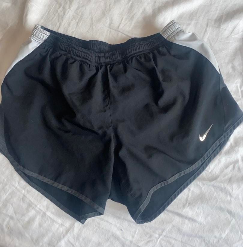 nike dri fit running short