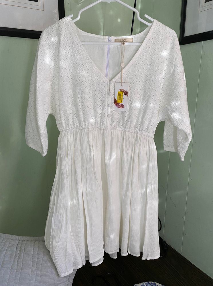 chelsea and violet white dress