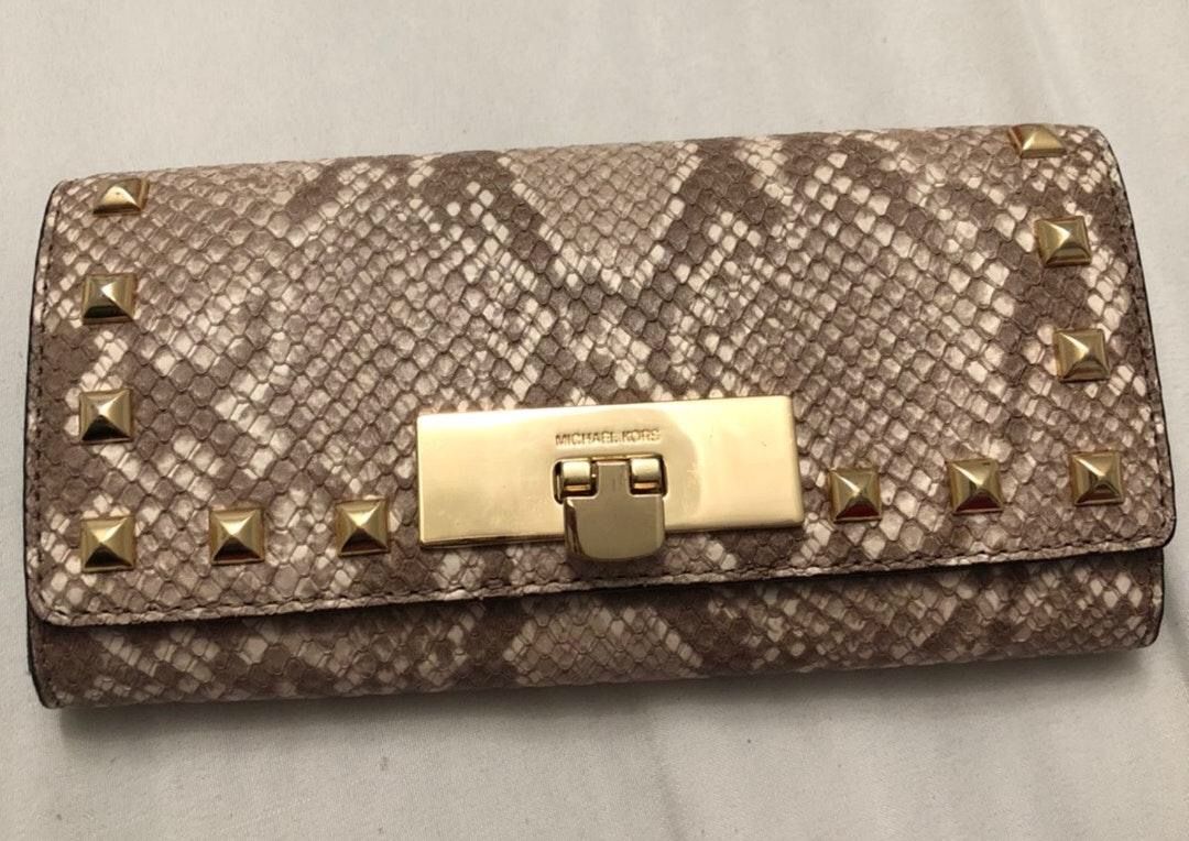 michael kors wallet snakeskin