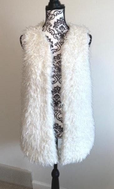 xhilaration faux fur vest