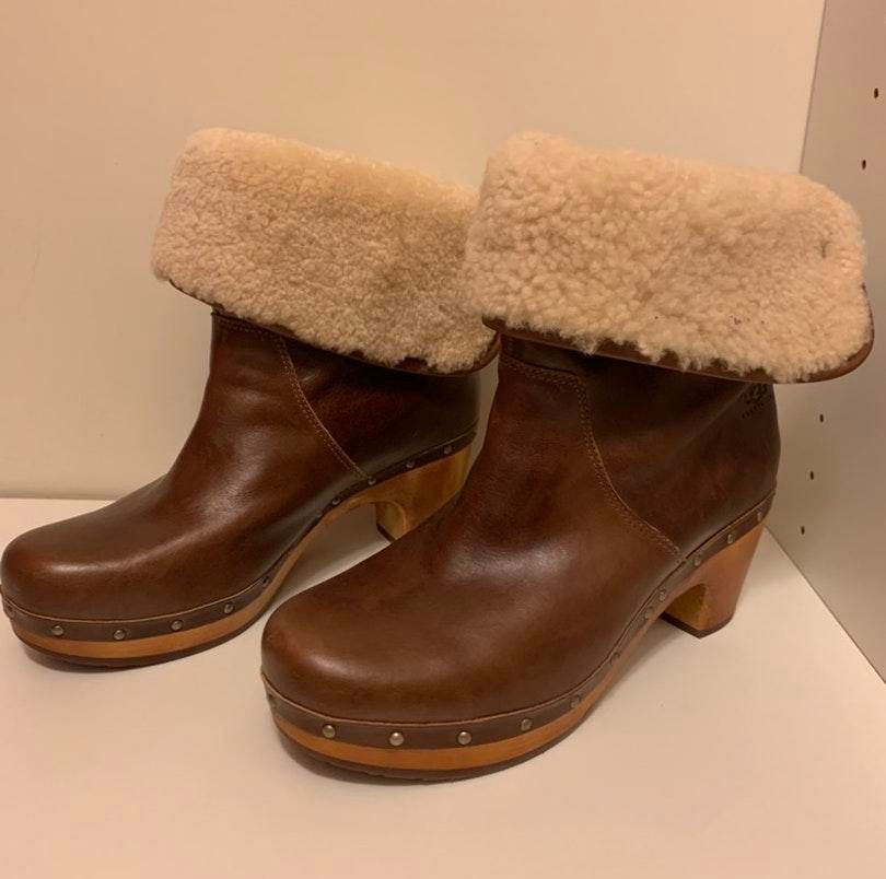 ugg lynnea clog leather ankle boot