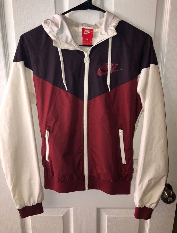 burgundy nike windbreaker