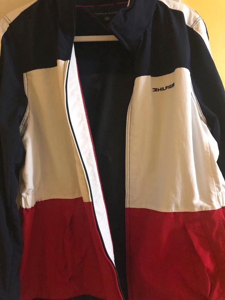 tommy hilfiger red white and blue windbreaker