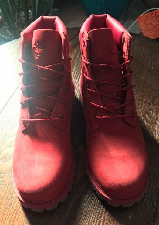red bottom timberlands
