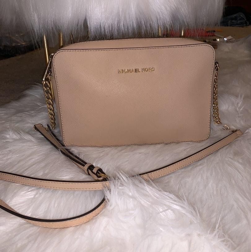 michael kors crossbody purse pink