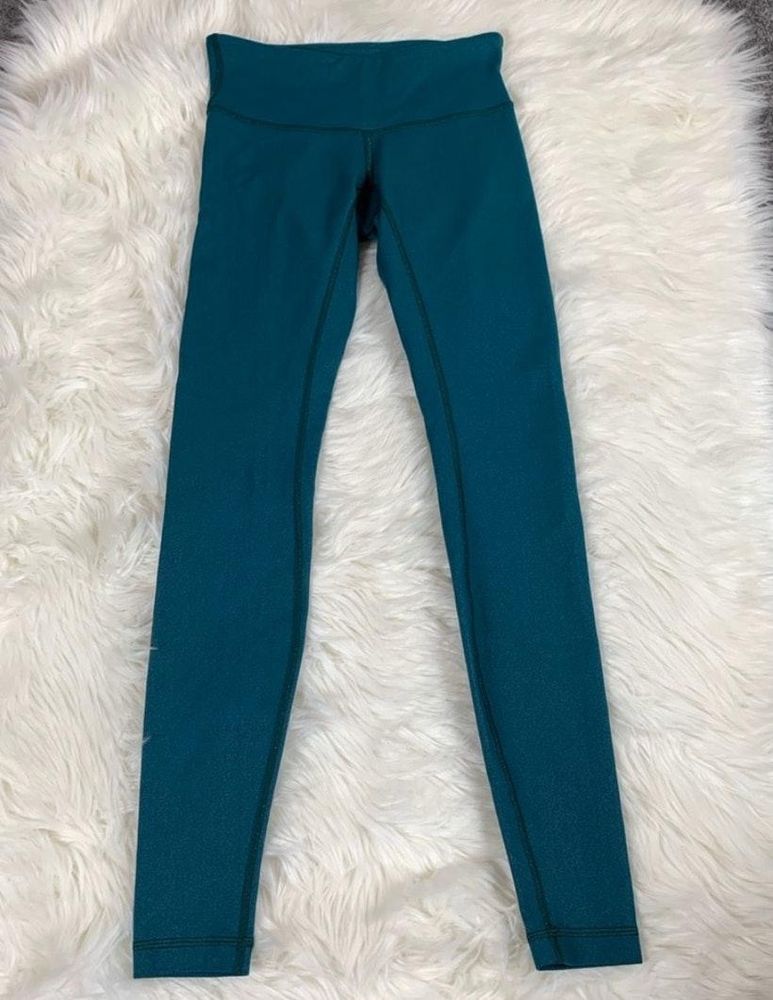 turquoise lululemon leggings