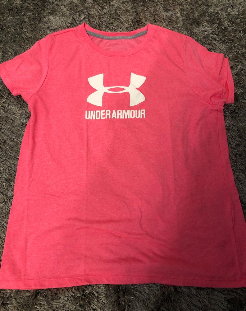 bright pink under armour top