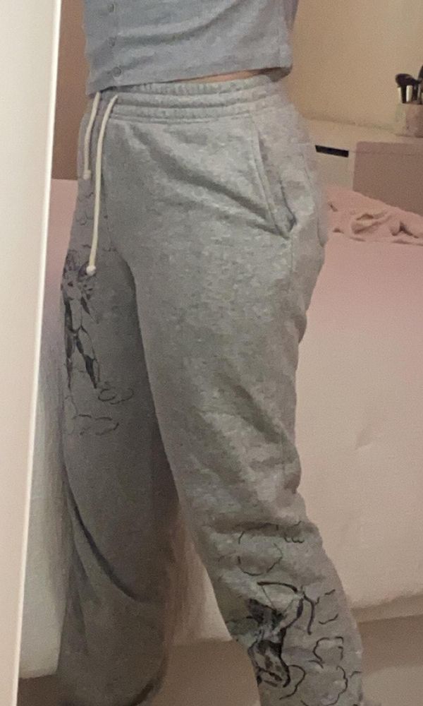 urban outfitters sweatpants
