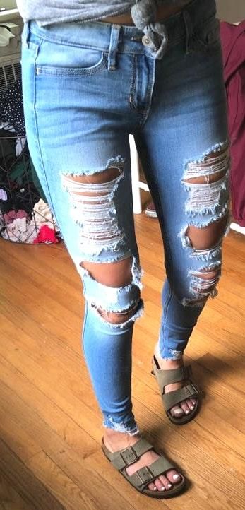 hollister ripped jeans womens