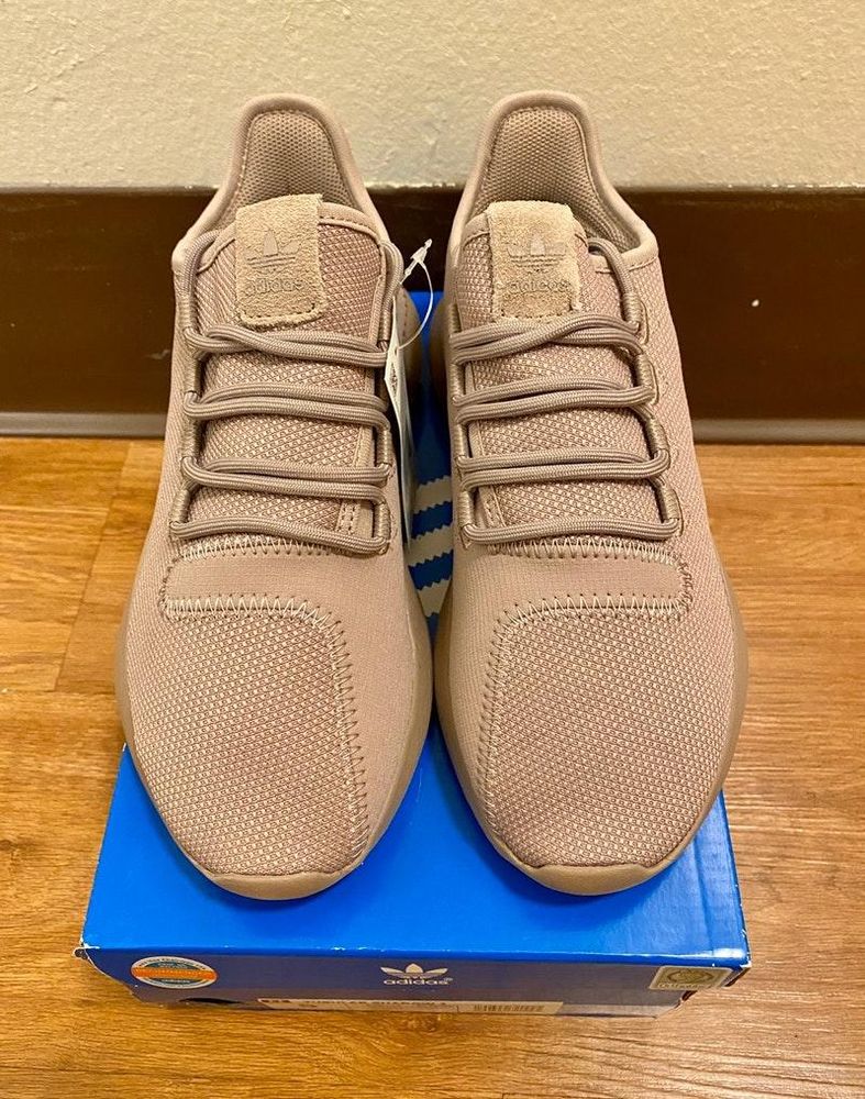 adidas tubular taupe