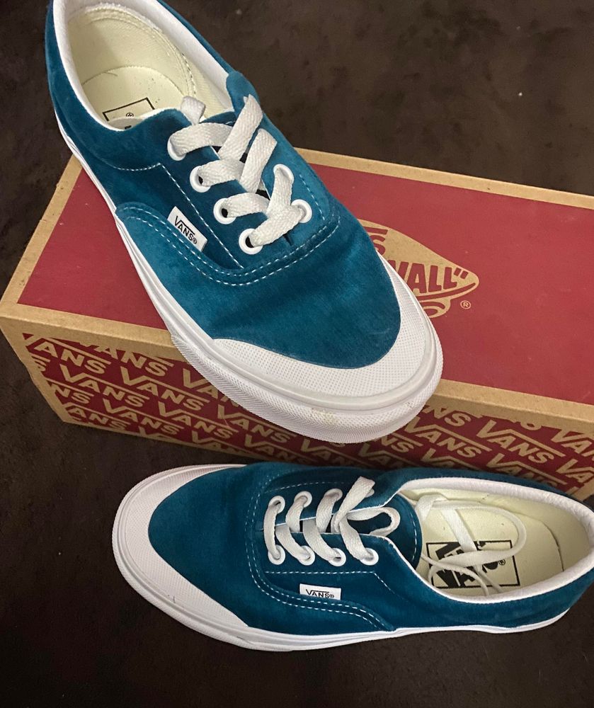 Only vans. Vans Velvet. Онли Ванс Алесенька. Эннио Гуарди Онли Ванс 22. Verysallyish only vans.