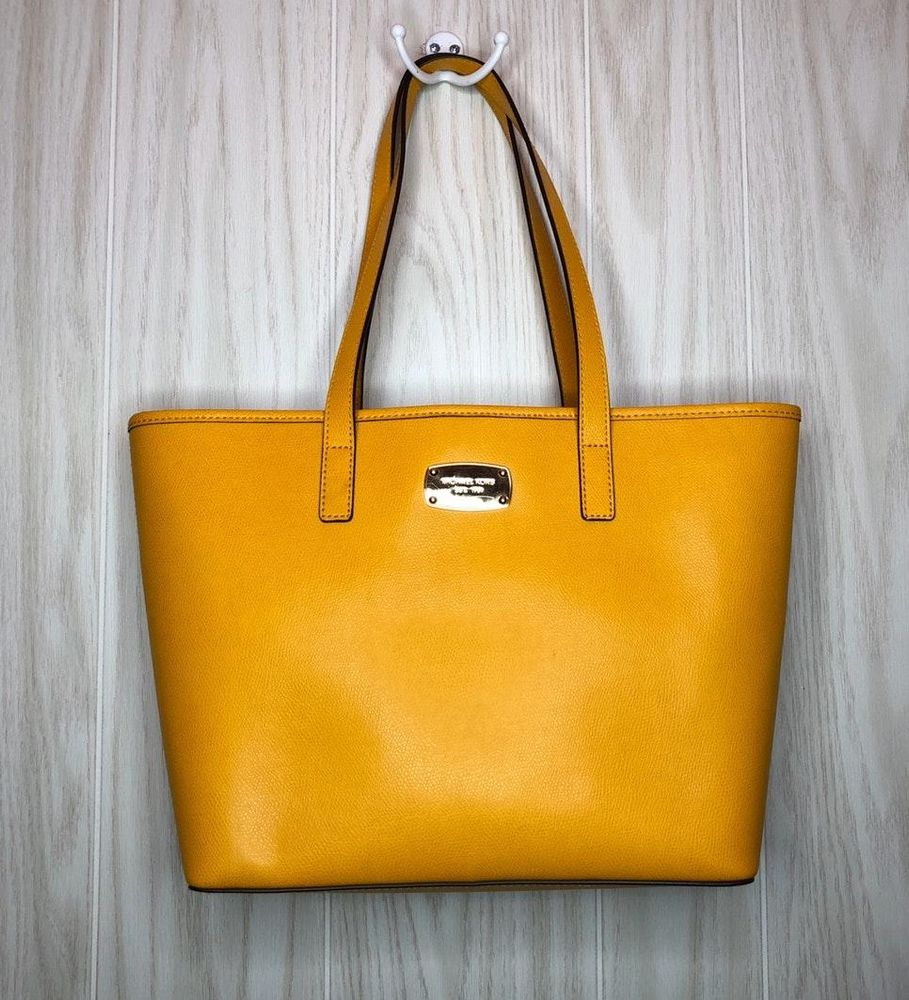 michael kors mustard bag