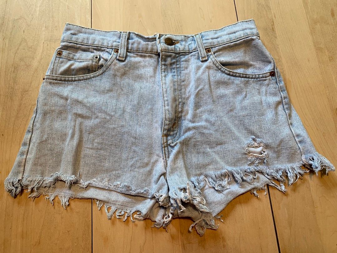 levi cut off high waisted shorts