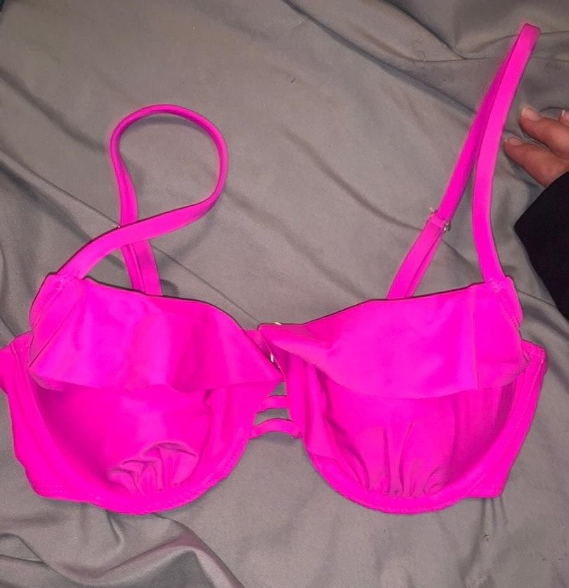 pink bathing suit top