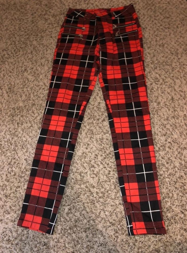plaid pants for me
