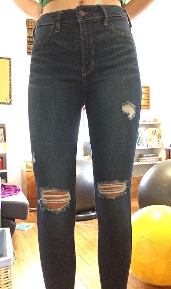 hollister knee ripped jeans