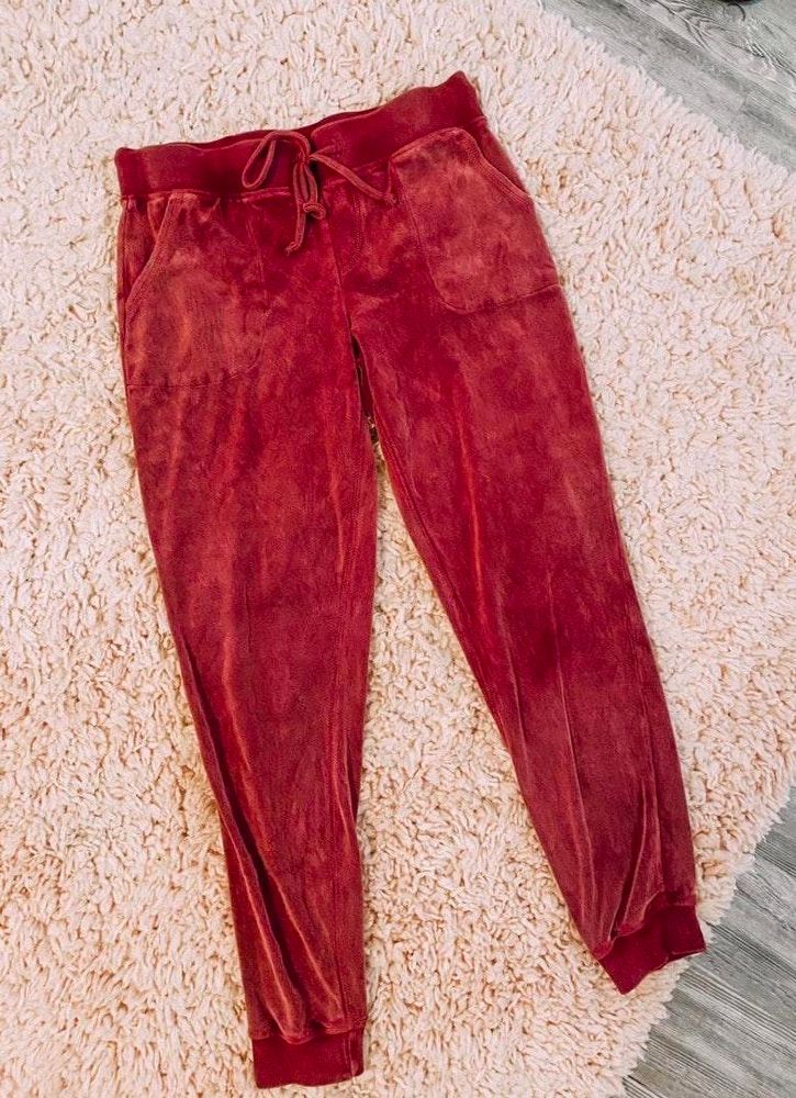 no boundaries sweatpants