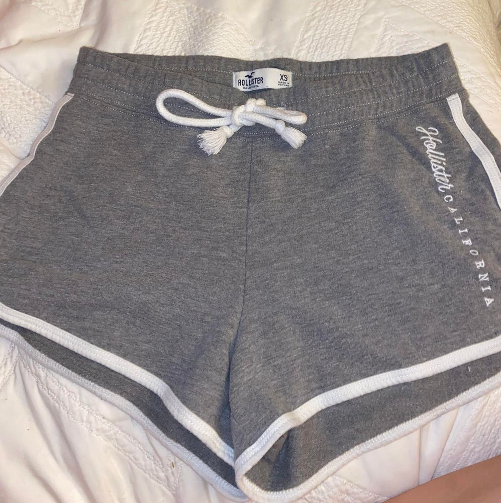 hollister athletic shorts